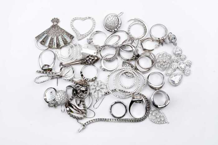 Large collection of scrap silver jewellery