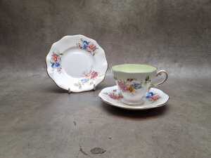 Seven porcelain trios, including Royal Albert - 5