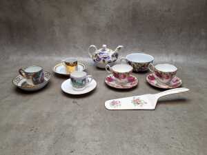 Mixed porcelain including duos and serving ware - 2