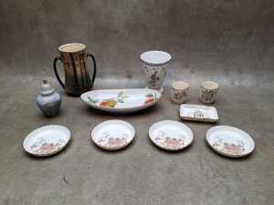 Group of mainly English porcelain, including Minton - 3