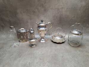 Assorted silver plate items - 2
