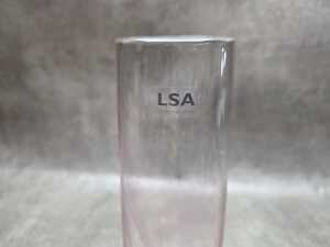 Three decorative art glass vases in various shapes - 6