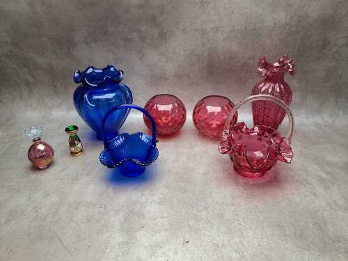 Cranberry and cobalt coloured glassware, including Fenton