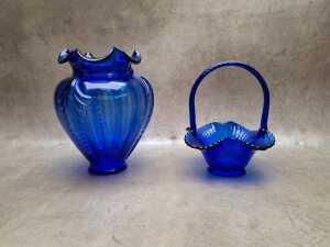 Cranberry and cobalt coloured glassware, including Fenton - 2
