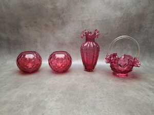 Cranberry and cobalt coloured glassware, including Fenton - 3