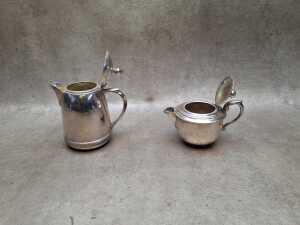 Silver plate tea service, including Crusader - 2