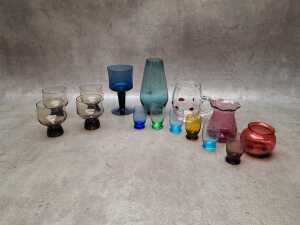 Mid-century glassware and decorative items - 5