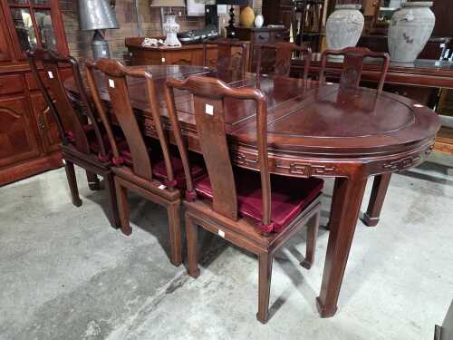 Chinese rosewood seven-piece dining suite