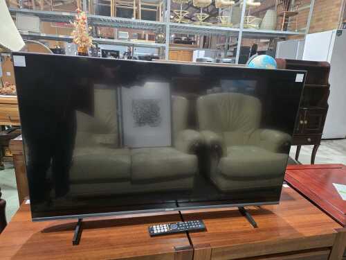 Hisense 43" UHD Smart TV