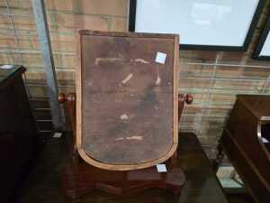 Timber shaving mirror on swivel base - 3