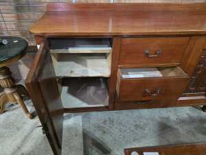 Oak sideboard - 3