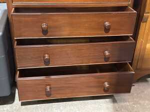 Mahogany chest of six drawers - 3