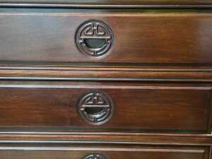 Two Chinese rosewood bedside cabinets - 3