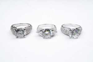 Six cubic zirconia rings in sterling silver - 2