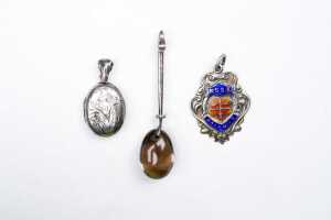 A collection of jewellery in sterling silver - 4