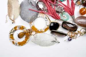 Collection of earrings - 3