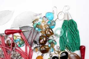Collection of earrings - 5
