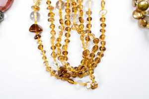 Three gemstone and glass necklaces - 3