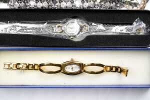 Collection of costume jewellery and watches - 2