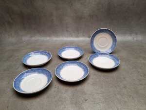 Group of blue & white porcelain - 3