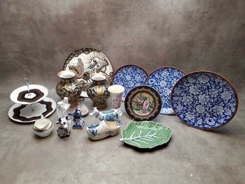 Decorative ceramic plates and vases, including Wedgwood 'Meadow Sweet'