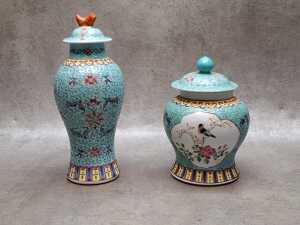 Six Oriental famille jaune and famille rose porcelain lidded ginger jars and lidded vase - 3