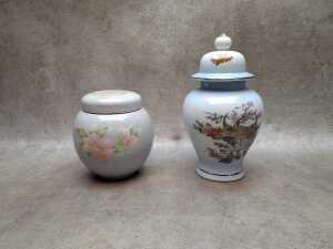 Six Oriental floral porcelain lidded ginger jars - 3