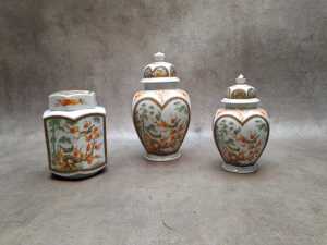 Six Oriental porcelain lidded ginger jars, some hexagonal shape - 4