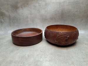 Ethnic timber items including Ebony bust and fish - 4
