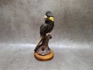 Three bird figiure including Owl on base - 3