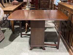 Timber drop-leaf gateleg dining table