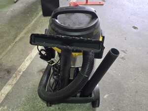 Stanley FatMax 45L industrial wet and dry vacuum cleaner - 3
