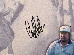 Signed golf memorabilia including Greg Norman and Craig Stadler - 5