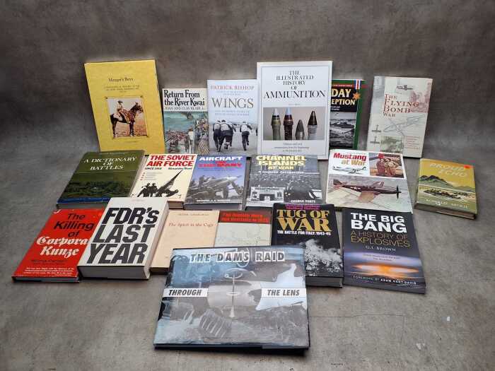 Military History books including Mustang at War