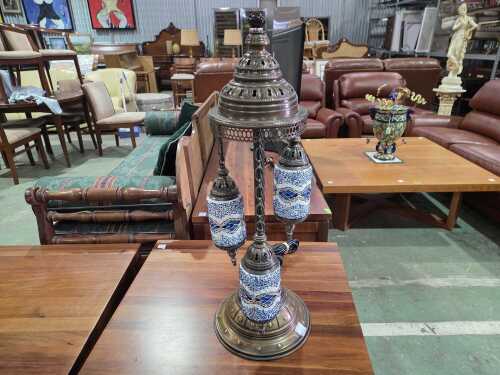 Moroccan table lamp, featuring three hanging pendants with white and blue inserts