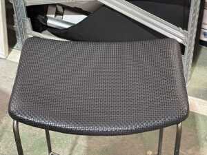 Pair of metal bar stools with woven seats - 3