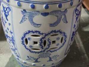 Blue and white ceramic stool - 2