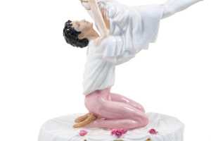 Royal Doulton 'Romeo & Juliet' limited edition porcelain figure - 3