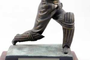 The Cricketer of the Century (Don Bradman) limited edition cast bronze statue - 3