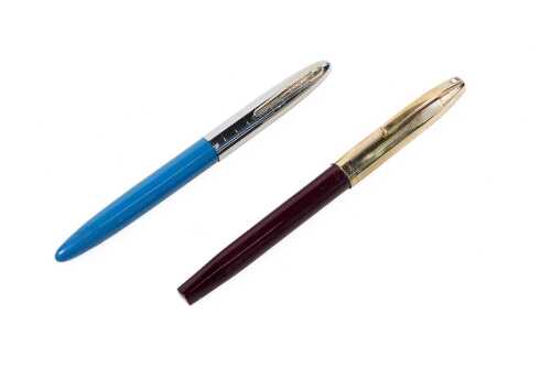 Two vintage Sheaffer's 14ct gold nibbed fountain pens