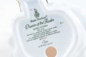 Royal Doulton 'Queen Victoria' porcelain figure - 4