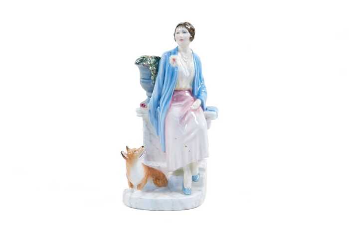 Royal Doulton Her Majesty 'Queen Elizabeth the Queen Mother' porcelain figure