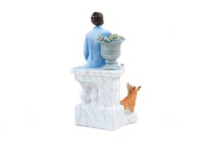 Royal Doulton Her Majesty 'Queen Elizabeth the Queen Mother' porcelain figure - 4