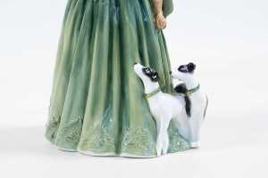 Royal Doulton 'Anne of Denmark' porcelain figure - 3