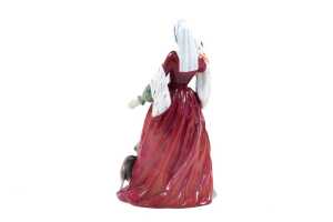Royal Doulton 'Anne Boleyn' porcelain figure - 4