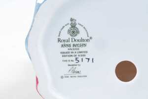 Royal Doulton 'Anne Boleyn' porcelain figure - 5