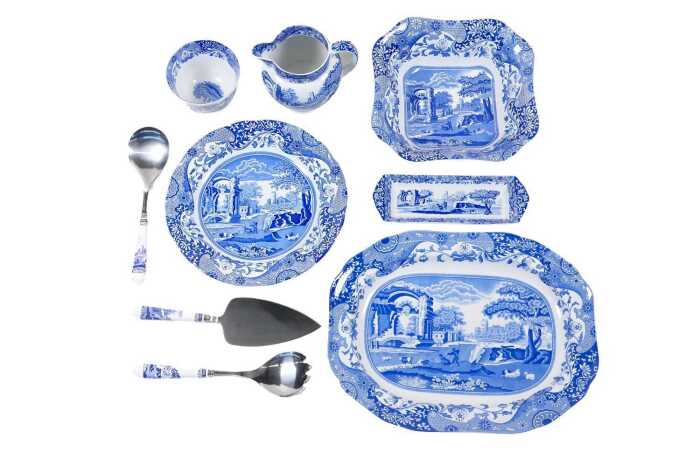 Spode 'Blue Italian' porcelain servingware