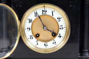 Antique French slate mantel clock - 2