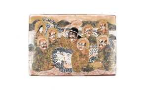 Antique Japanese Meiji period "Immortals" Satsuma ceramic lidded box - 2