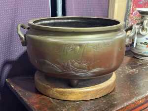Large brass Chinese planter on timber base with etched sailing ship design